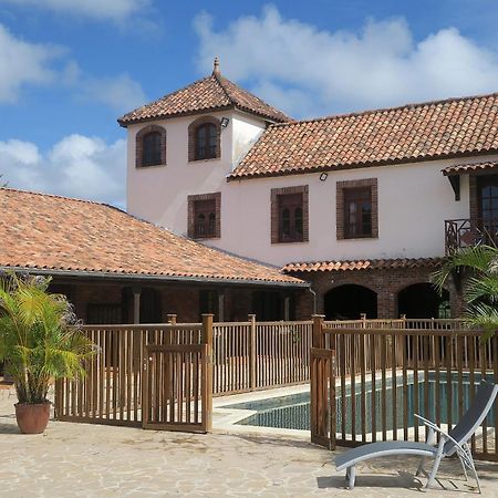 Domaine du Château Les Trois-Ilets Extérieur photo