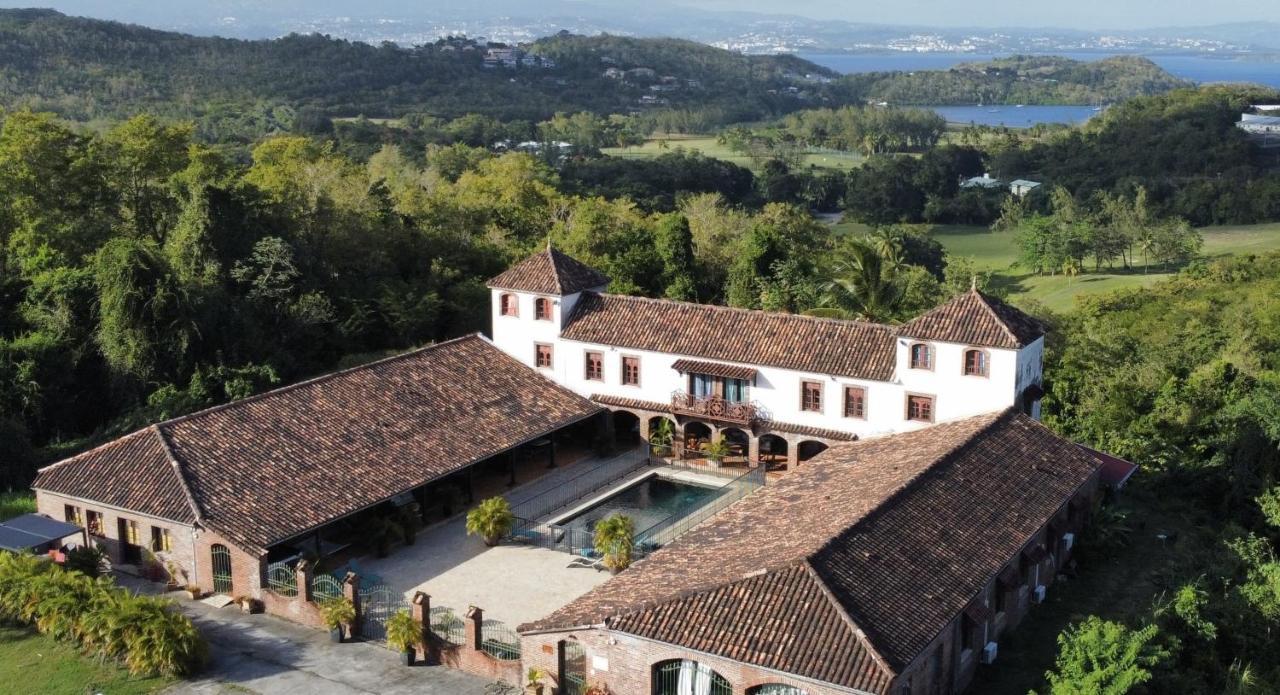 Domaine du Château Les Trois-Ilets Extérieur photo